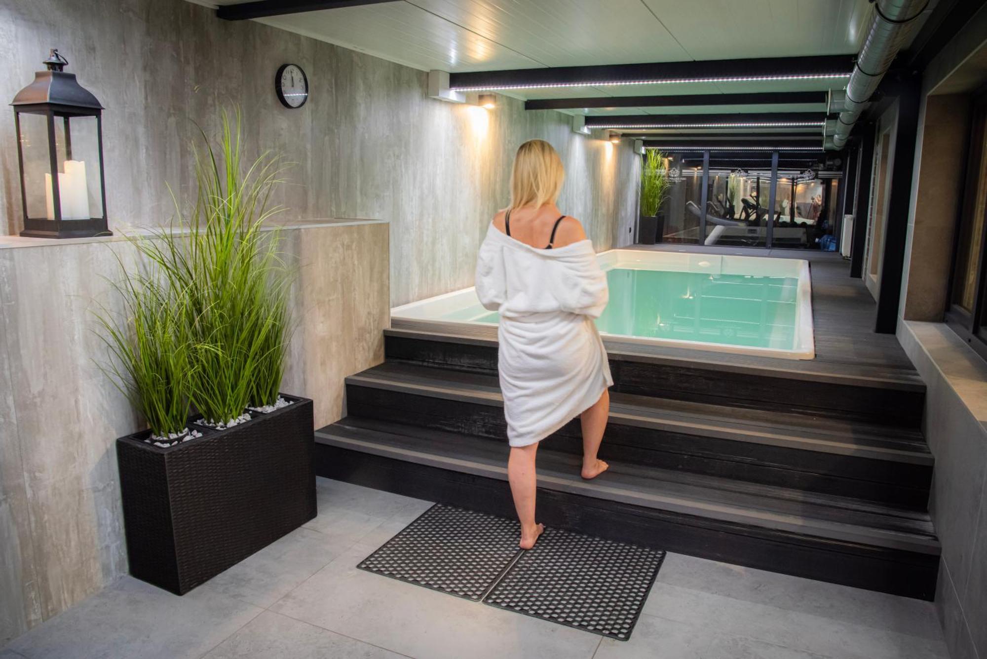 Hotel Polonia Park Medical Center & Spa Busko Zdroj Exterior photo